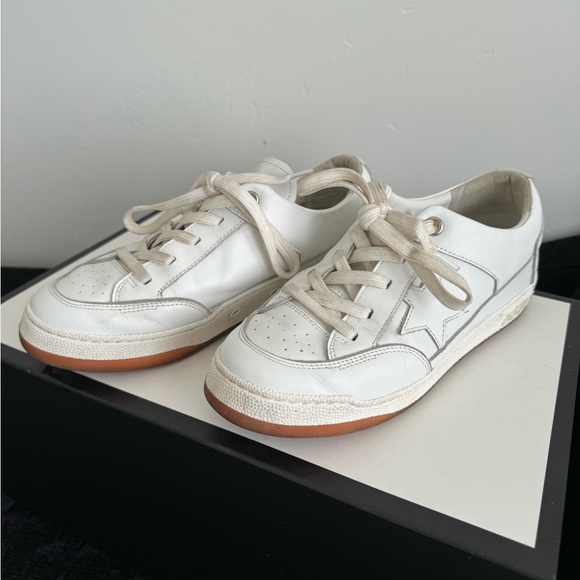 Golden Goose Sneakers - Picture 3 of 4